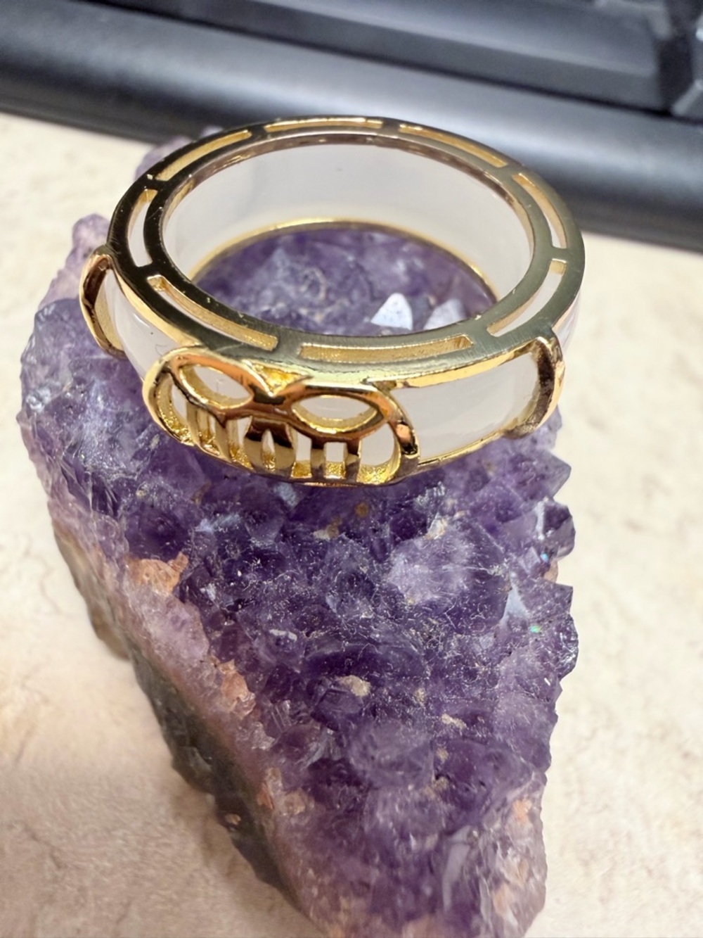 Jadeitte Pendant Ring on Gold plated accents est round size 12 /FREE 925 chain